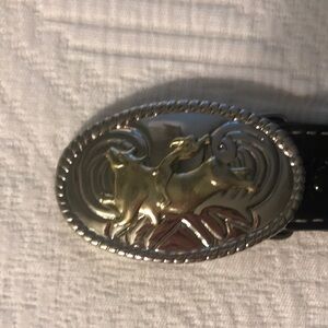 Boy’s Nacona Silver & Gold Western Leather Belt Rodeo Cowboy Bull Buckle 27”